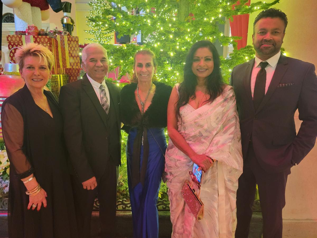 Gina, Terry and Fay Herft, Harshi and Chamara